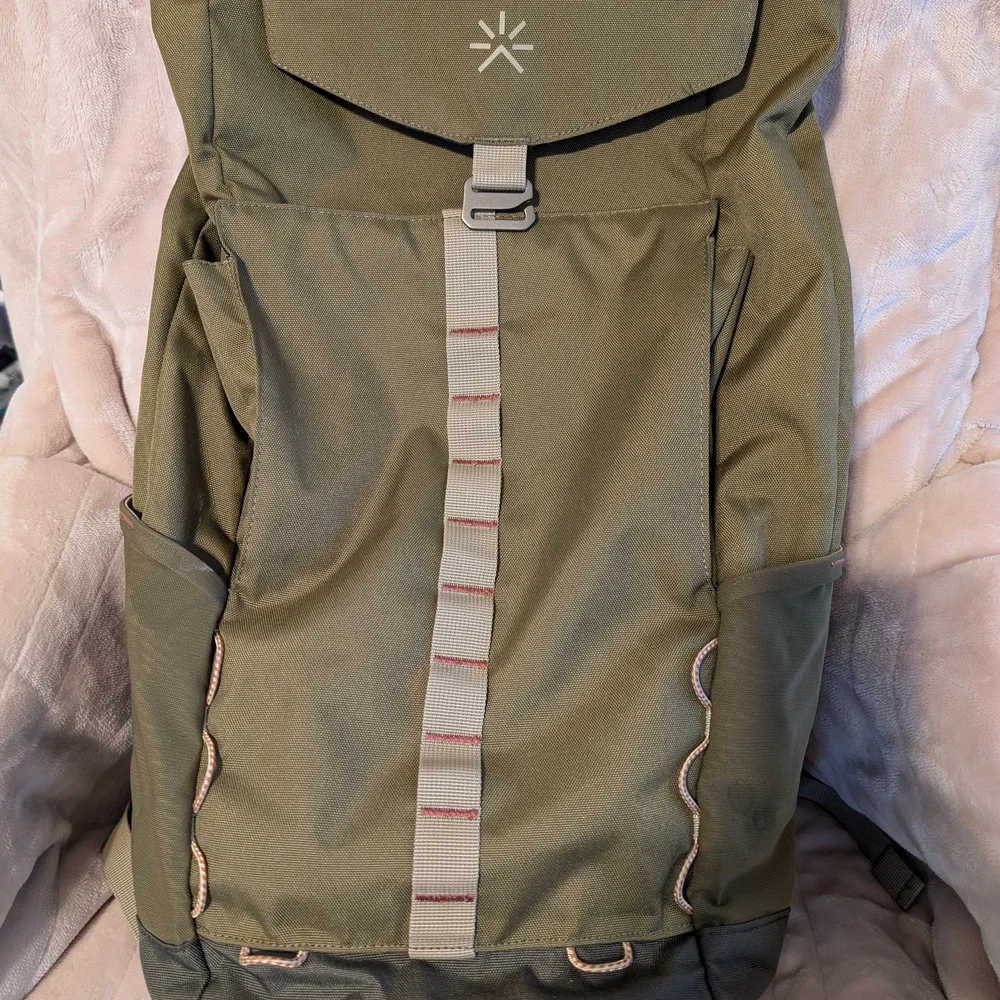Tropicfeel Nook Backpack - Picture 1 of 6
